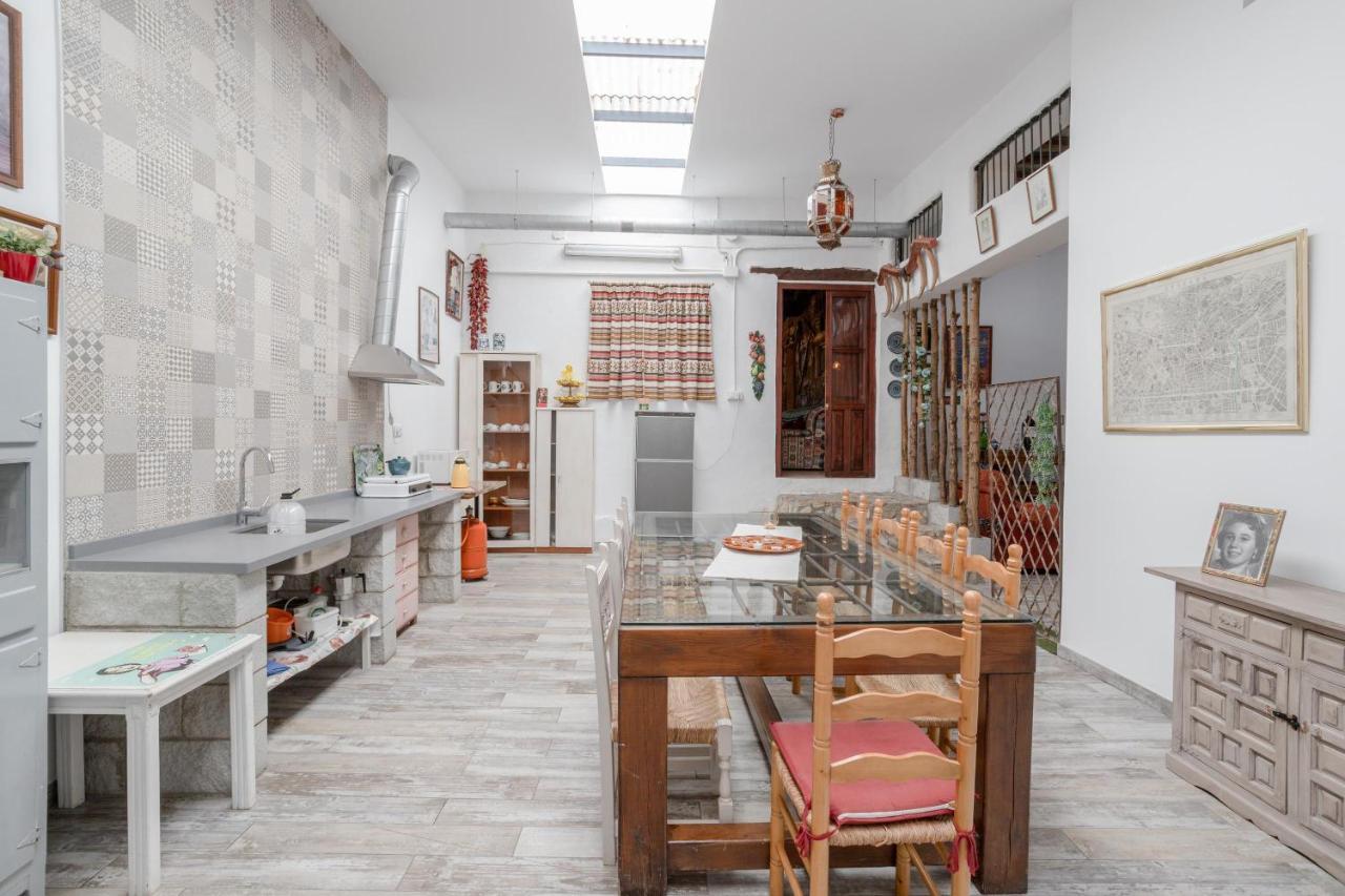Casa Encarnacion Guest House กรานาดา ภายนอก รูปภาพ